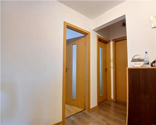 Apartament de vanzare in Sibiu  4 camere  Vasile Aron