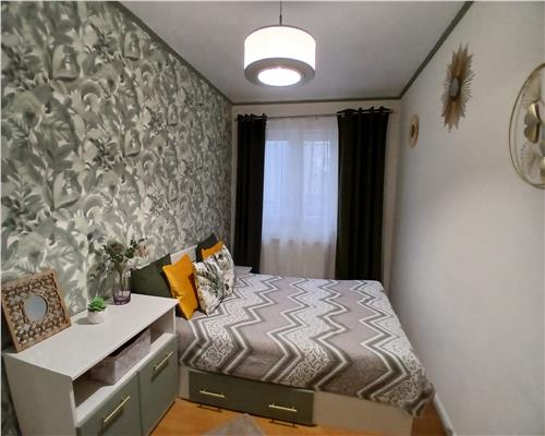 COMISION 0%Apartament  renovat, 2 camere, etaj 1 de vanzare in Sibiu zona Stefan Cel Mare