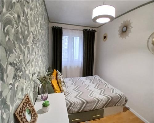 COMISION 0%Apartament  renovat, 2 camere, etaj 1 de vanzare in Sibiu zona Stefan Cel Mare