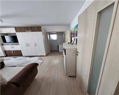 Apartament de vanzare in Sibiu 2 camere  pivnita  zona  CEDONIA